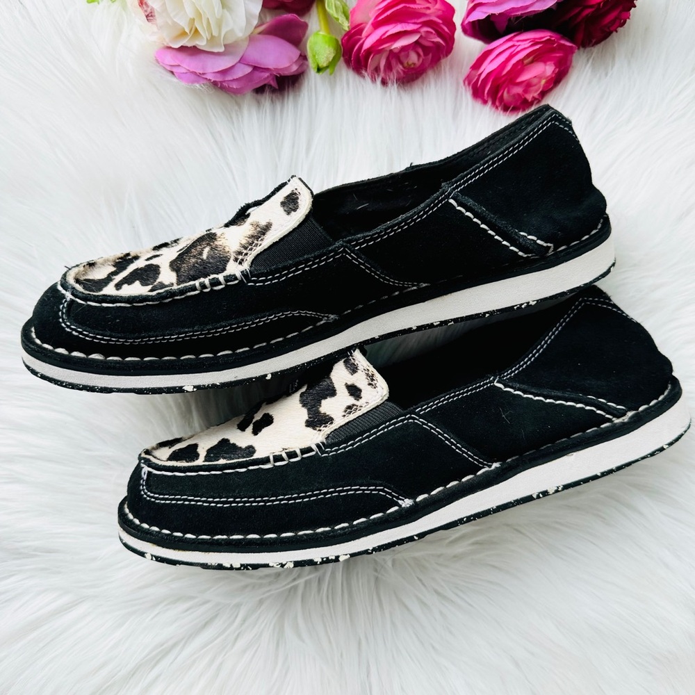 Ariat Cow Cruisers 🐮 - Picture 2 of 7